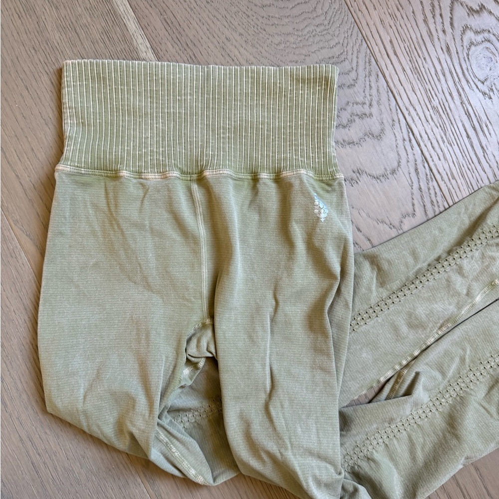 Free People movement good karma leggings green